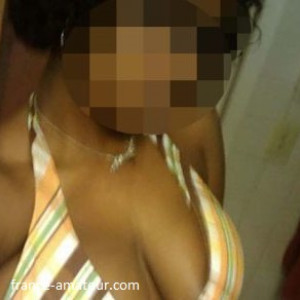 Africaine amatrice de sexe sur Colmar cherche un mec