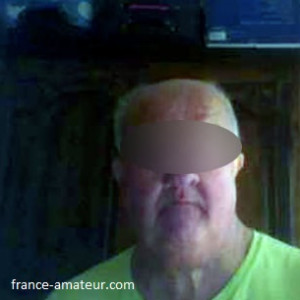 Dominateur 60 ans pour rencontre libertine St Herblain